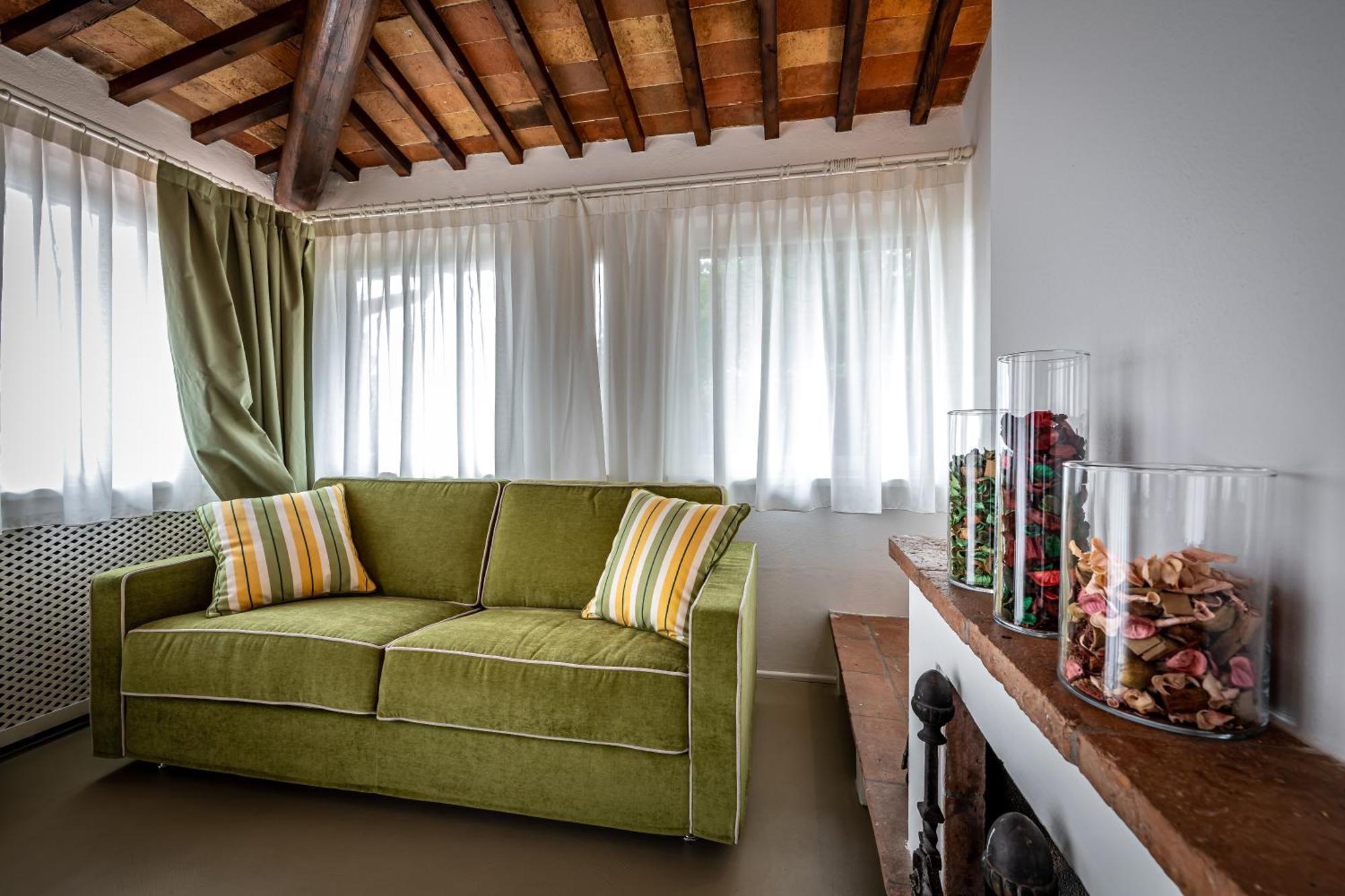 Yid Cozy House In With Jacuzzi Apartment *